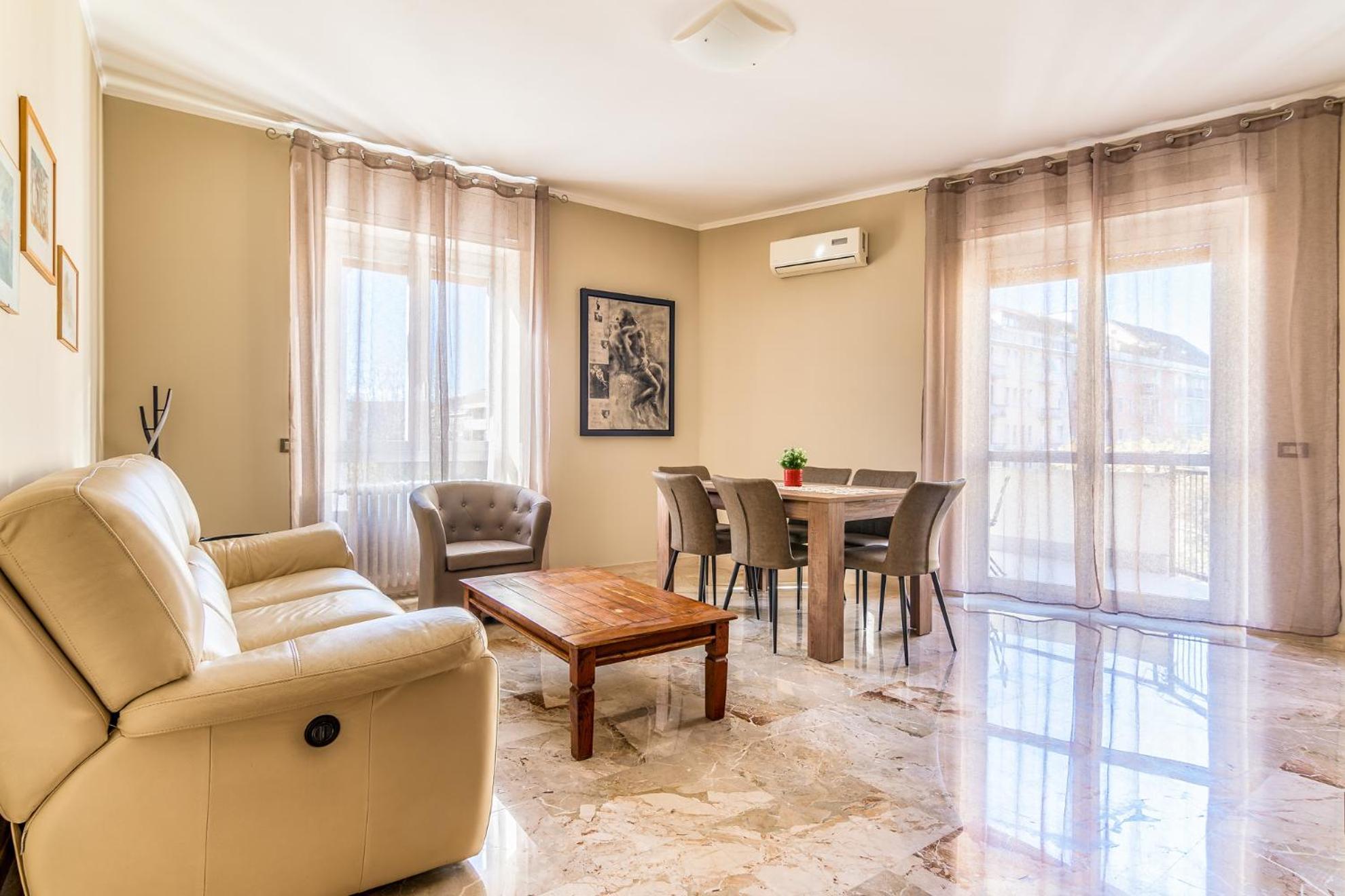 Appartement Via Morgantini 5 Pax Wi-fi
